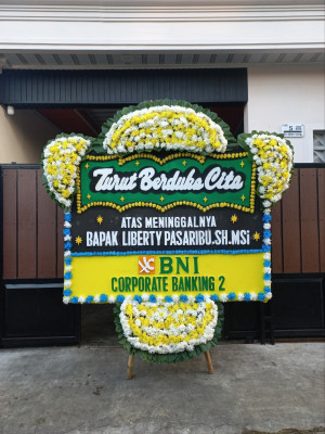 Papan Bunga Duka di Triharjo