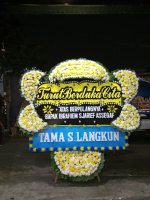 Papan Bunga Duka di Triharjo